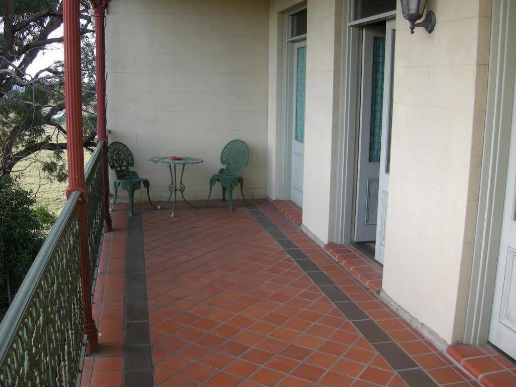 Motel The Terrace At The Settlement Cranbourne Exterior foto